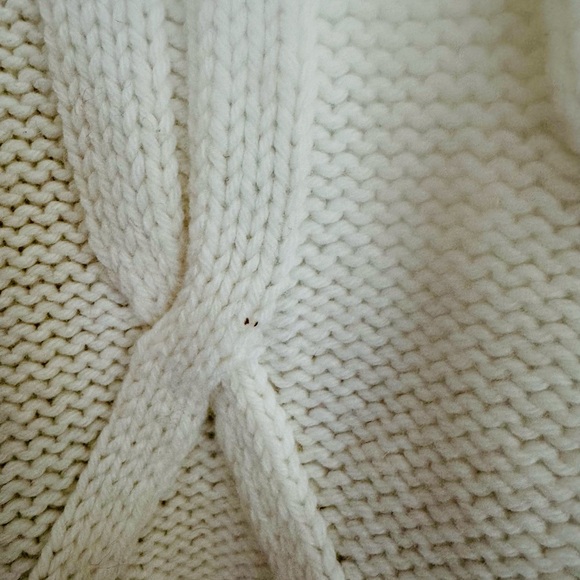 Everlane The Cable Knit Mockneck Sweater - Picture 8 of 11